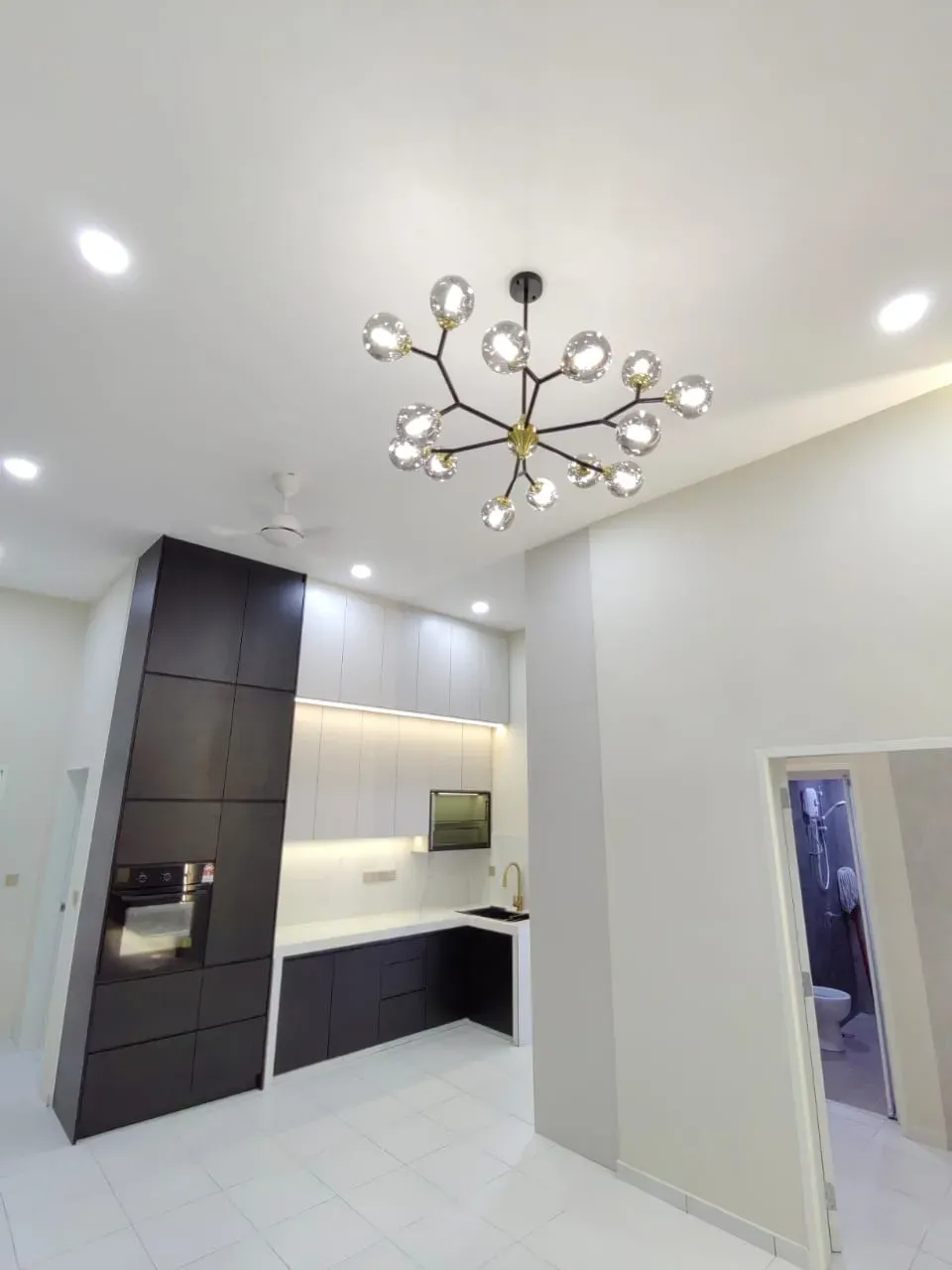 sasar sateria renovation, view 1