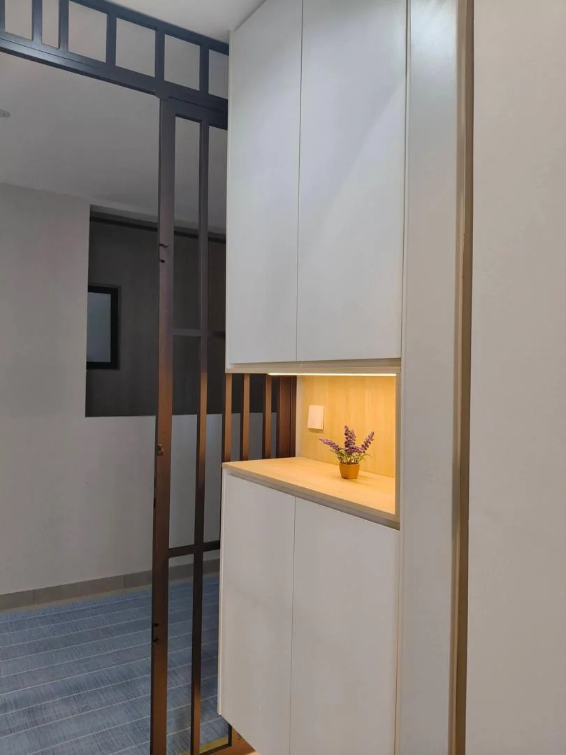 Curvo Residence renovation detail, view 2